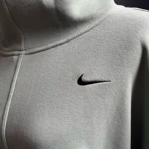 Nike Dri-FIT Sage Green drawstring Sweatshirt size 1x